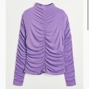 H&M light purple turtle neck top